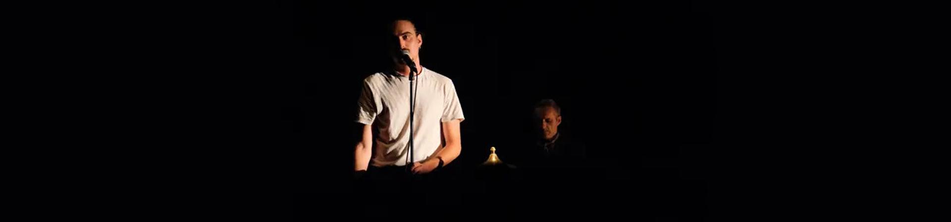 Salut Nino ! : hommage poétique au théâtre de cahors