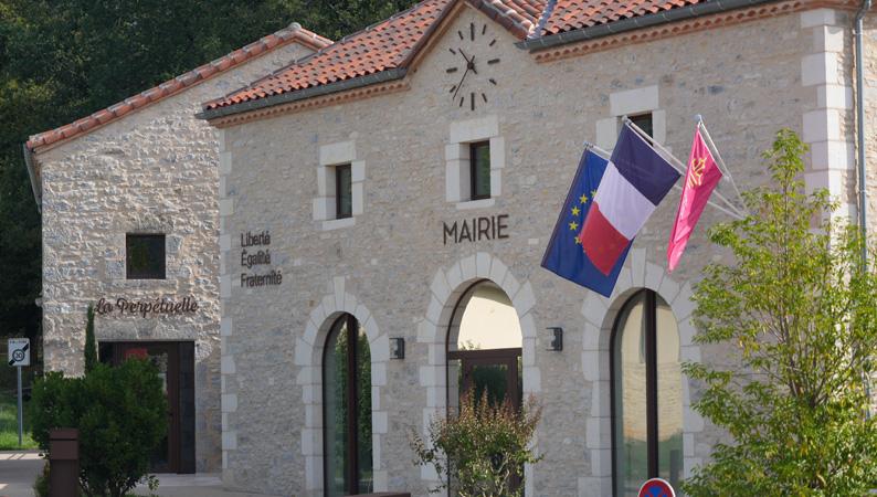Le temps des fraiseuses s’expose à La Perpétuelle à Caillac